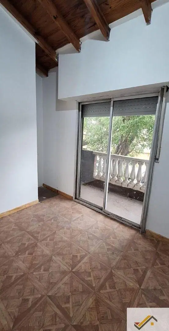 Dúplex en alquiler en Mataderos 2