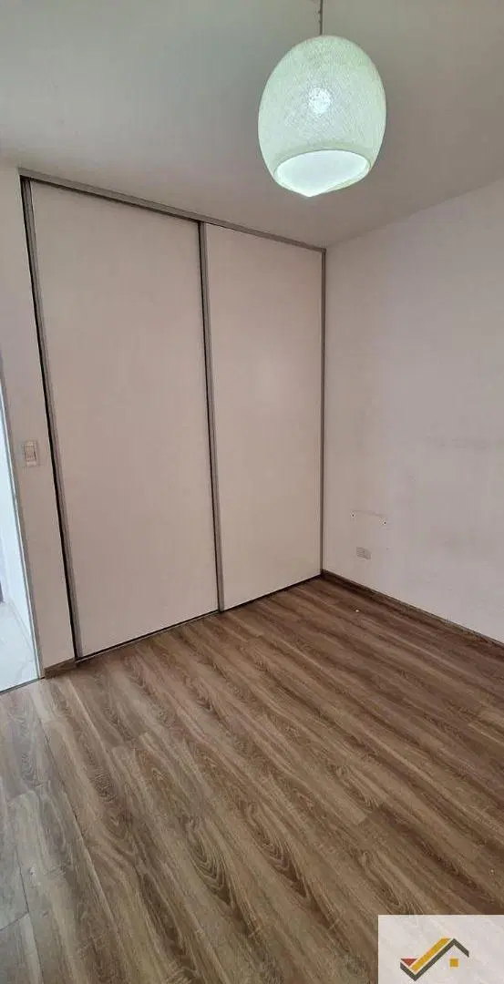 Departamento en alquiler en Parque Avellaneda 4