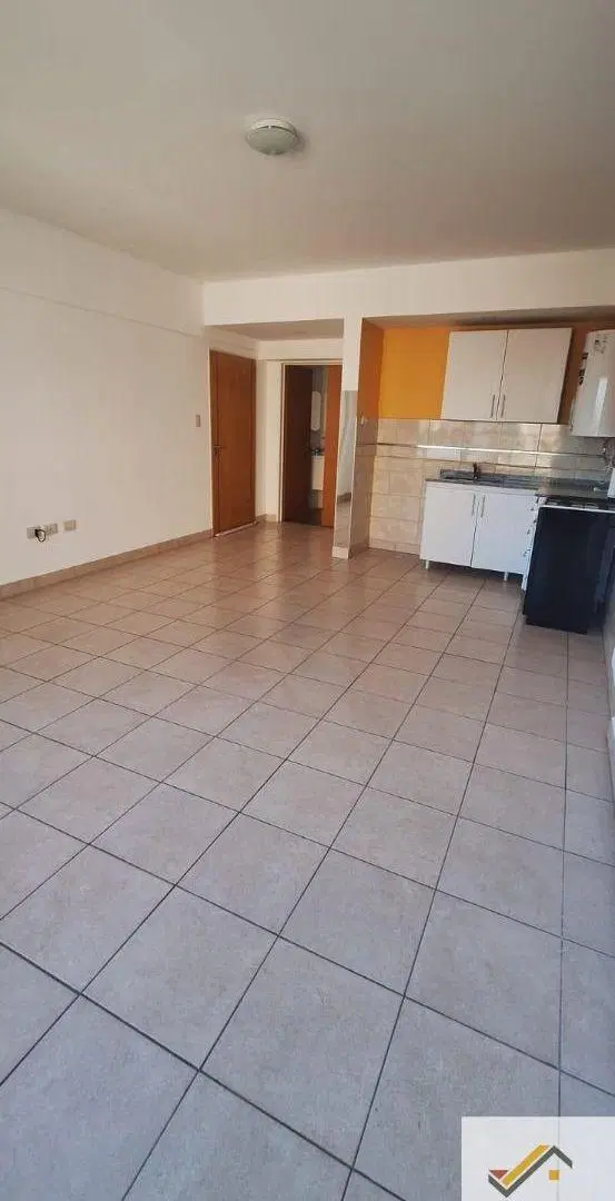 Departamento en alquiler en Liniers 4