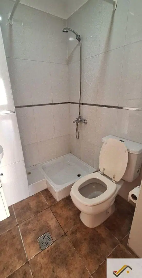 Departamento en alquiler en Liniers 5