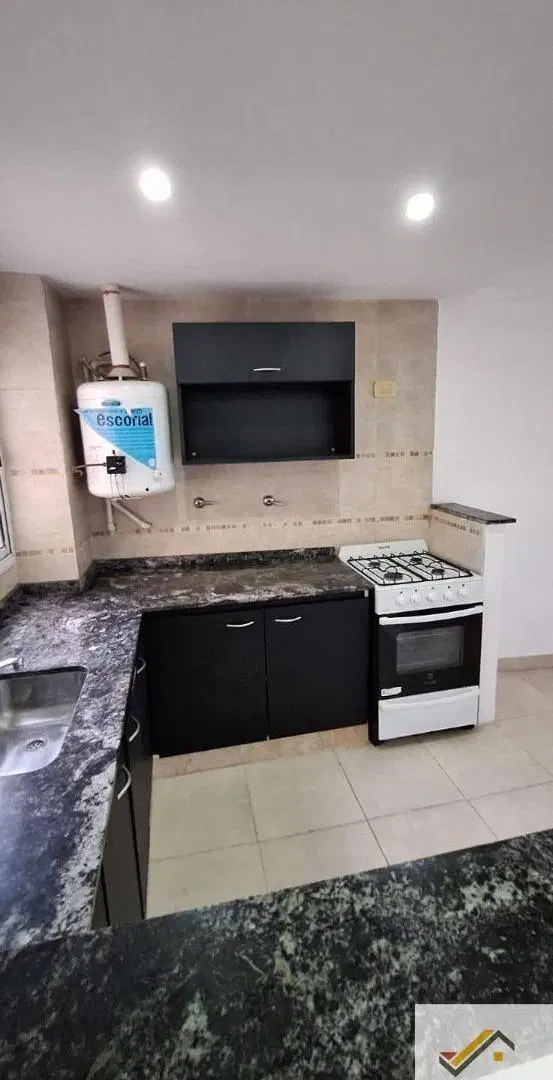 Departamento en alquiler en Floresta 5