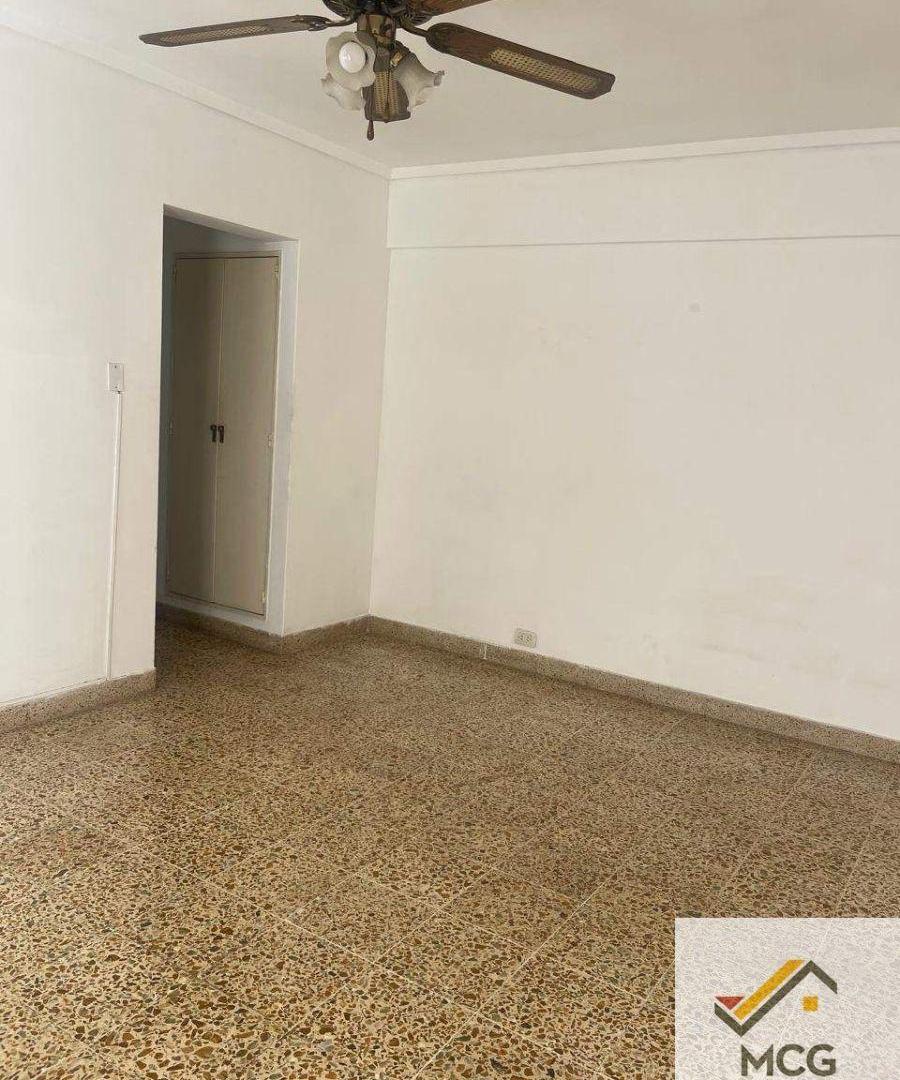 Foto de Departamento en alquiler en Flores, imagen 2