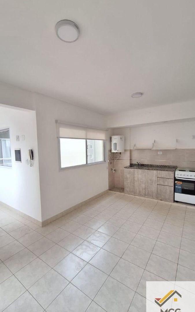 Foto de Departamento en alquiler en Villa Luro, imagen 4