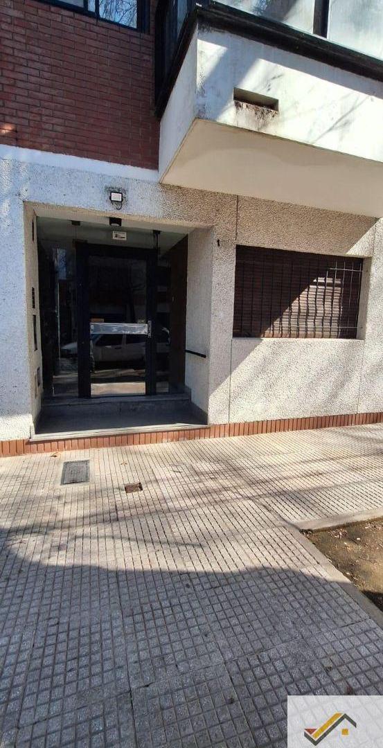 Foto de Departamento en alquiler en Villa Luro, imagen 1