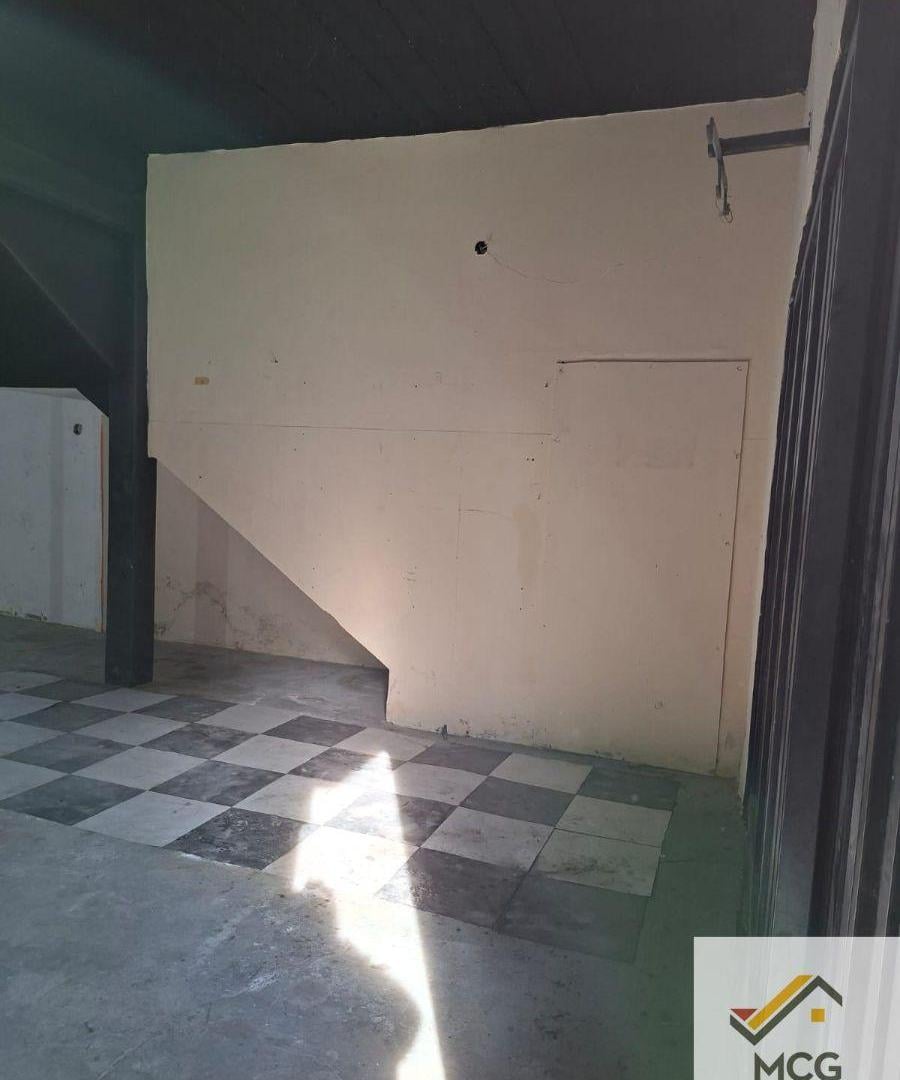 Foto de Galpón en alquiler de 50m2 ubicado en Mataderos, imagen 2