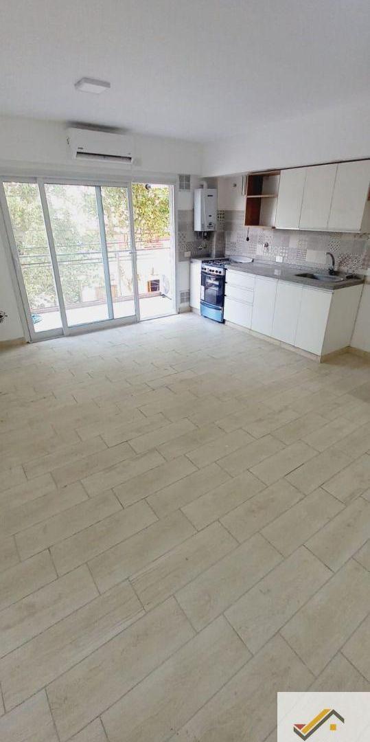 Foto de Departamento en alquiler en Mataderos, imagen 1