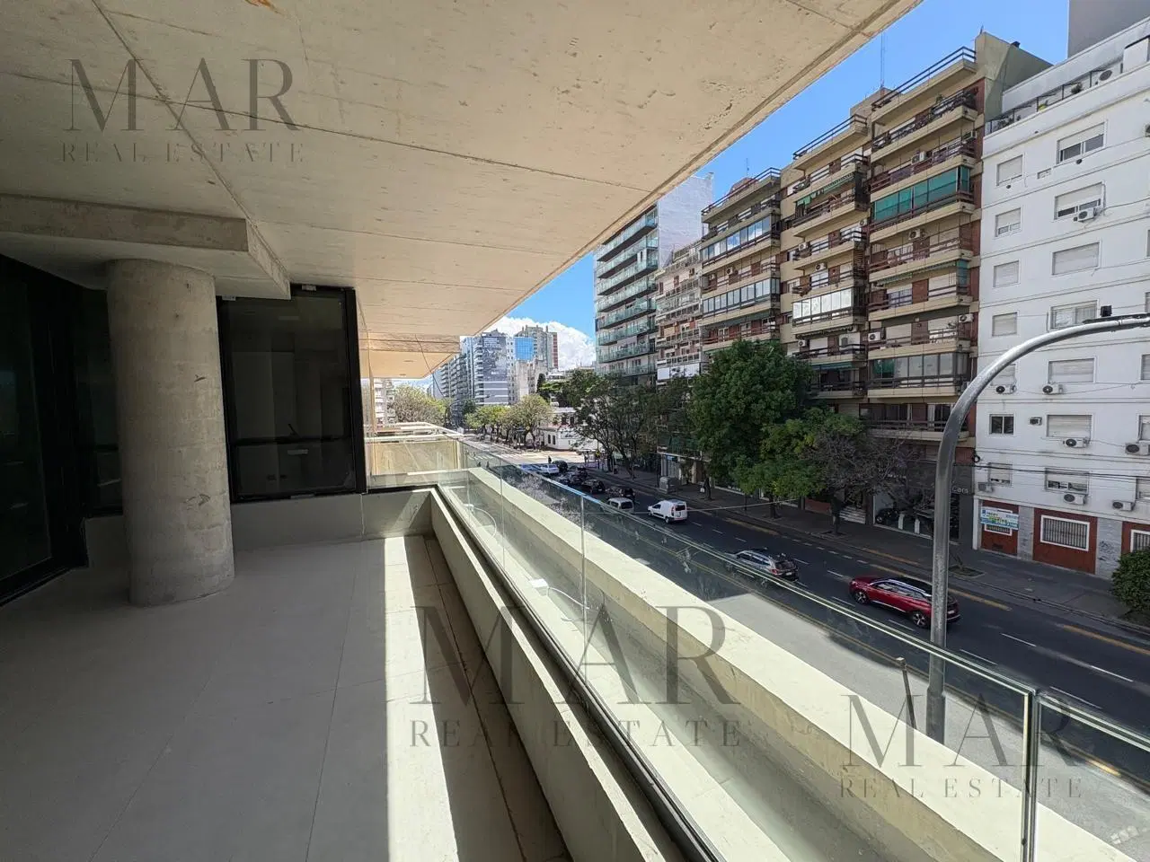 Alquiler de oficinas Av del Libertador y Juramento 2
