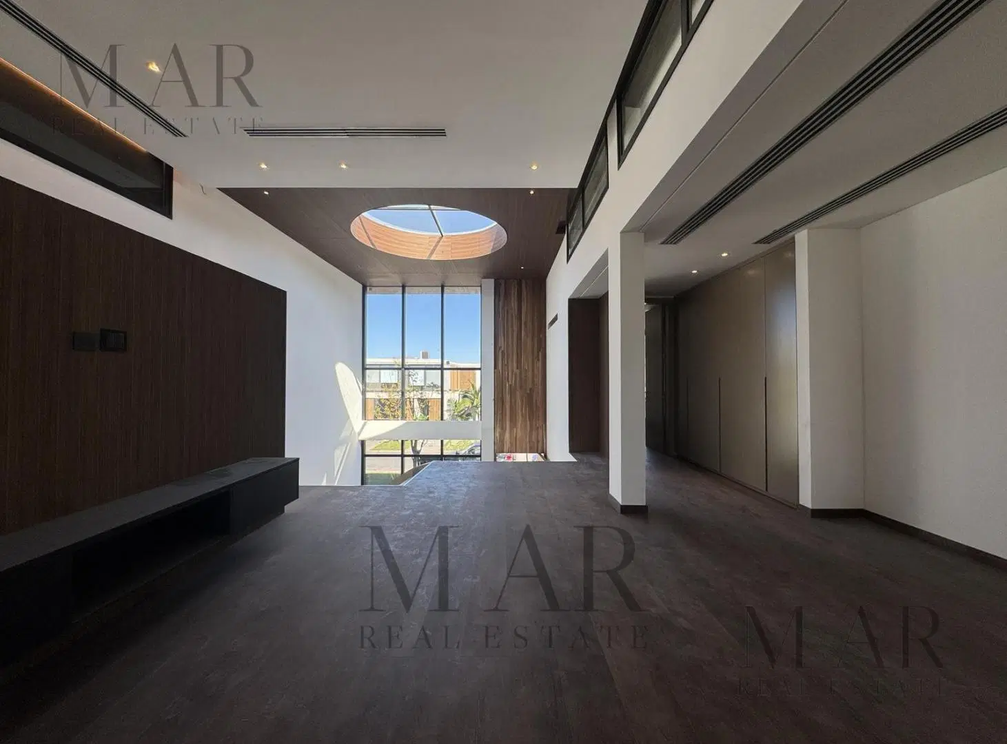 Casa en venta 5 suites con salida al rio Lujan,  Yacht Nordelta 3
