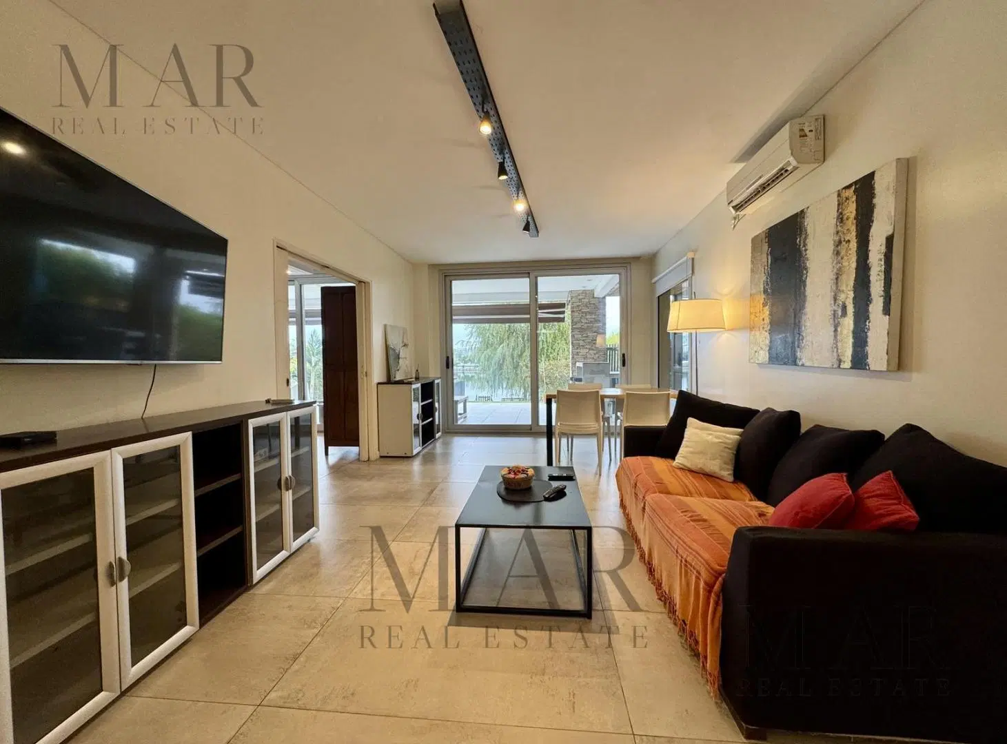 Casa en Venta con salida al lago, 5 dorm  en Barrio Las Tipas, Nordelta 4