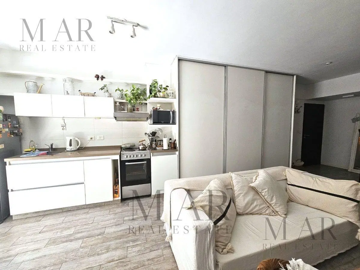 Departamento en Olivos 3
