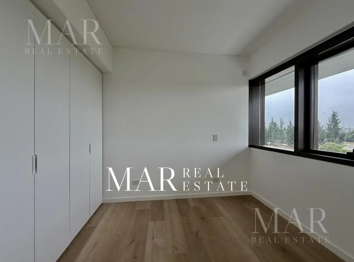 Departamento en Venta 3 suites, 2 coch, baulera, piscina y jardín privado, Oceana Nordelta 5