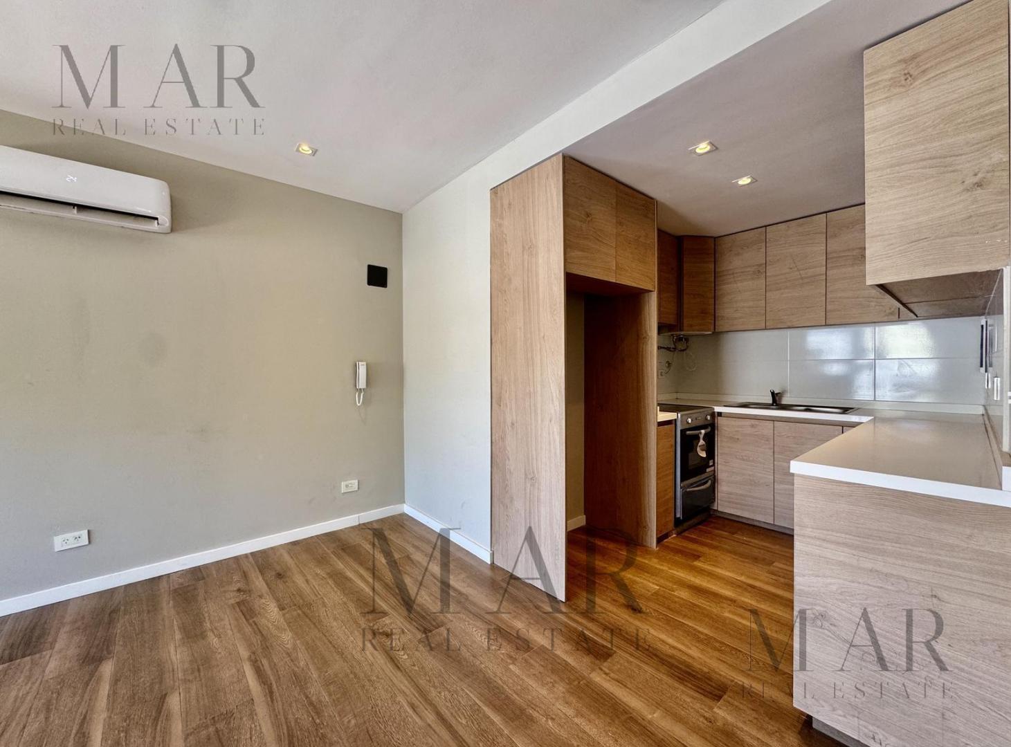 Foto de Departamento en venta 3 ambientes con terraza y parrilla. A estrenar .Coghlan, imagen 2