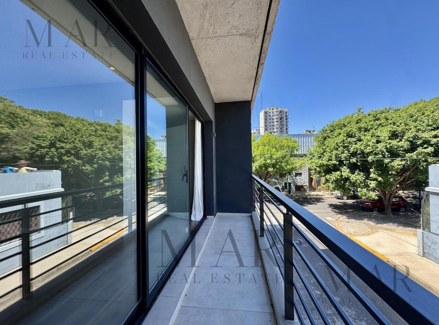 Foto de Departamento 3 ambientes estrenar con terraza y parrilla individual. Coghlan, imagen 5