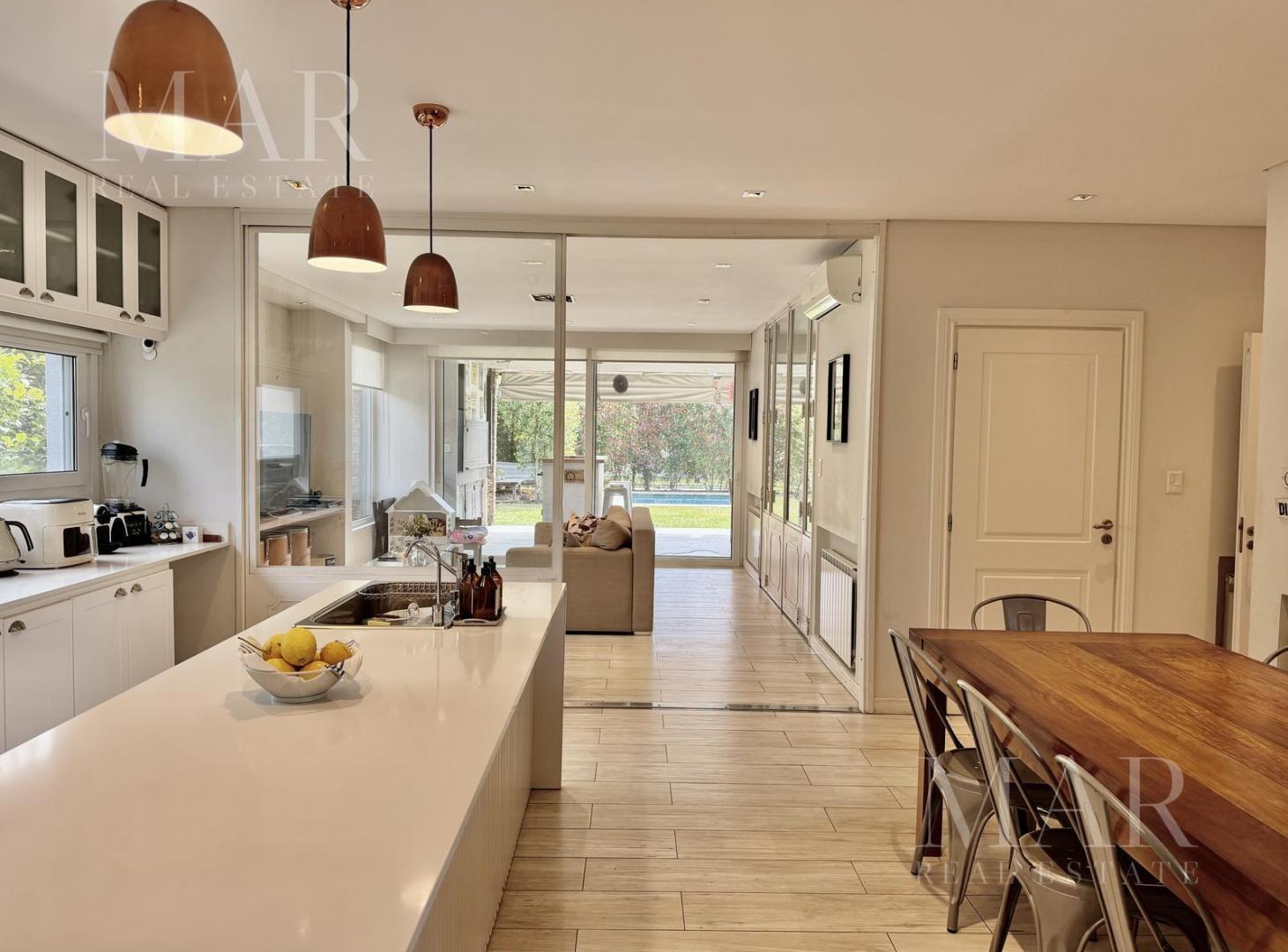 Foto de Casa en venta , 4 dormitorios en Los Alisos Nordelta, imagen 2