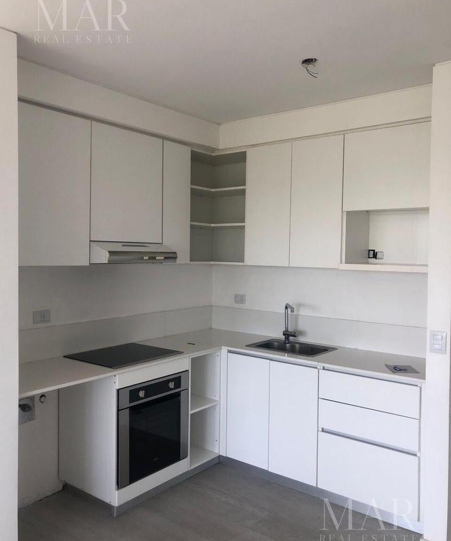 Foto de Departamento en Alquiler , 2 amb. cochera y baulera Remeros Beach, imagen 2