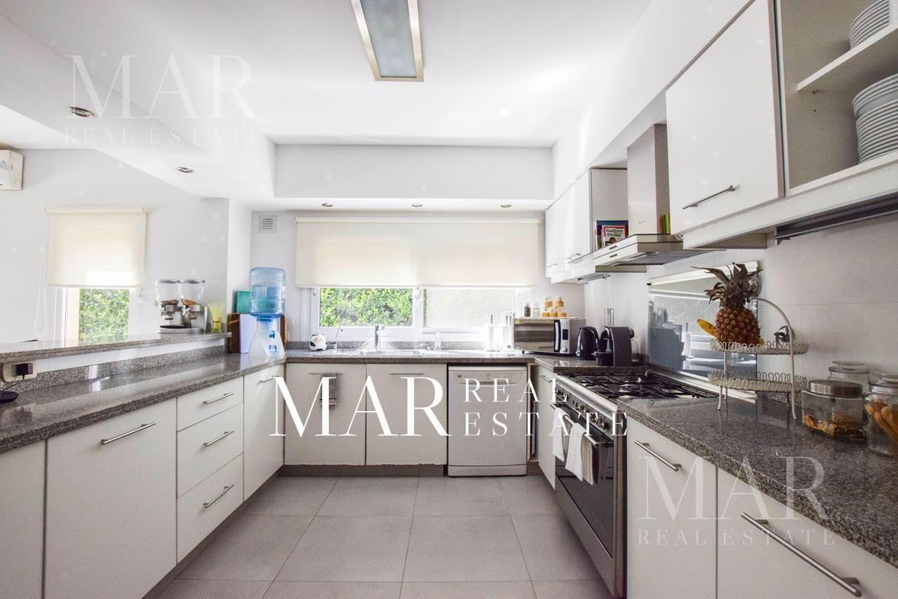 Foto de Casa en Venta y Alquiler 5 suites Barrio La Alameda, Nordelta, imagen 1