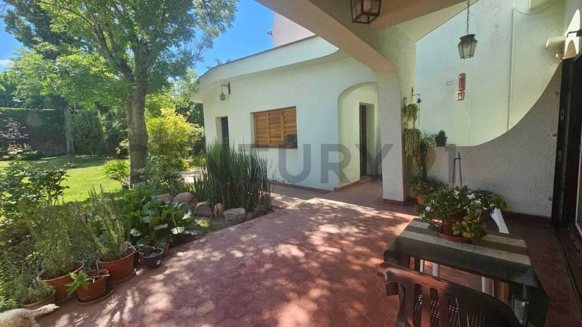 Casa en Venta - Godoy Cruz - Mendoza 2