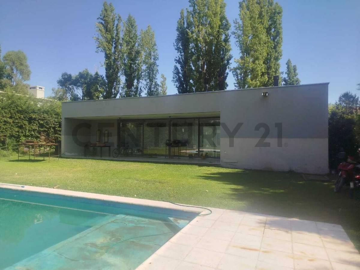 Casa en Venta - Excelente Barrio Vistalba Country 2