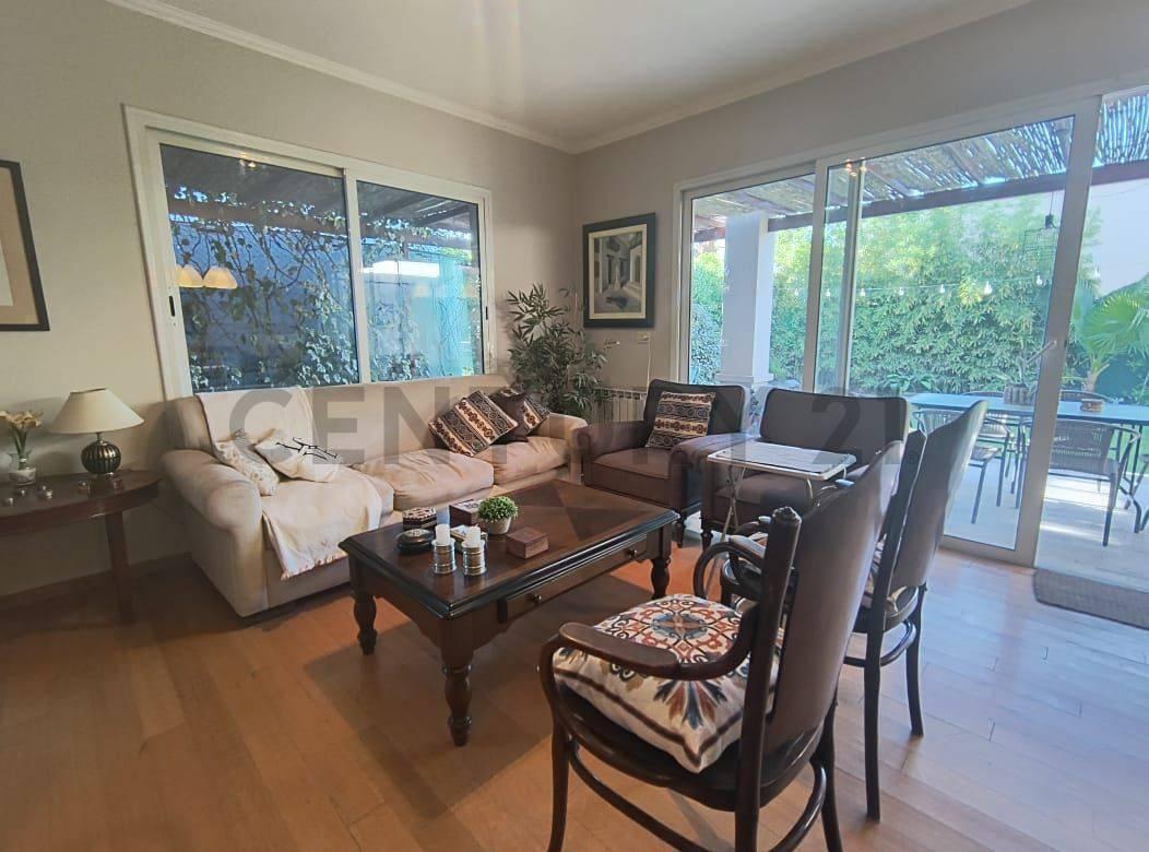 Casa en Venta Barrio Privado Pórtico del Sol I. 3