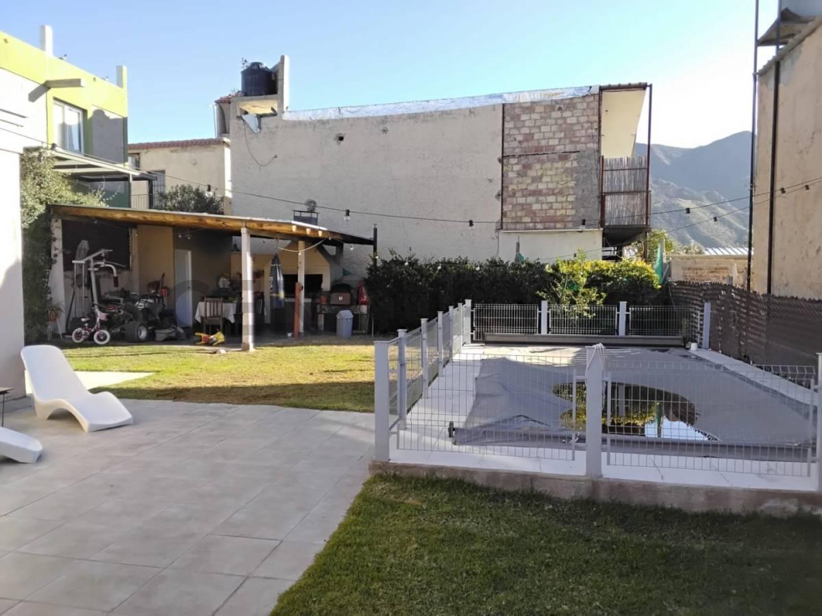 Casa en Venta - Barrio Semi Privado Nuevas Quintas - Id: 2