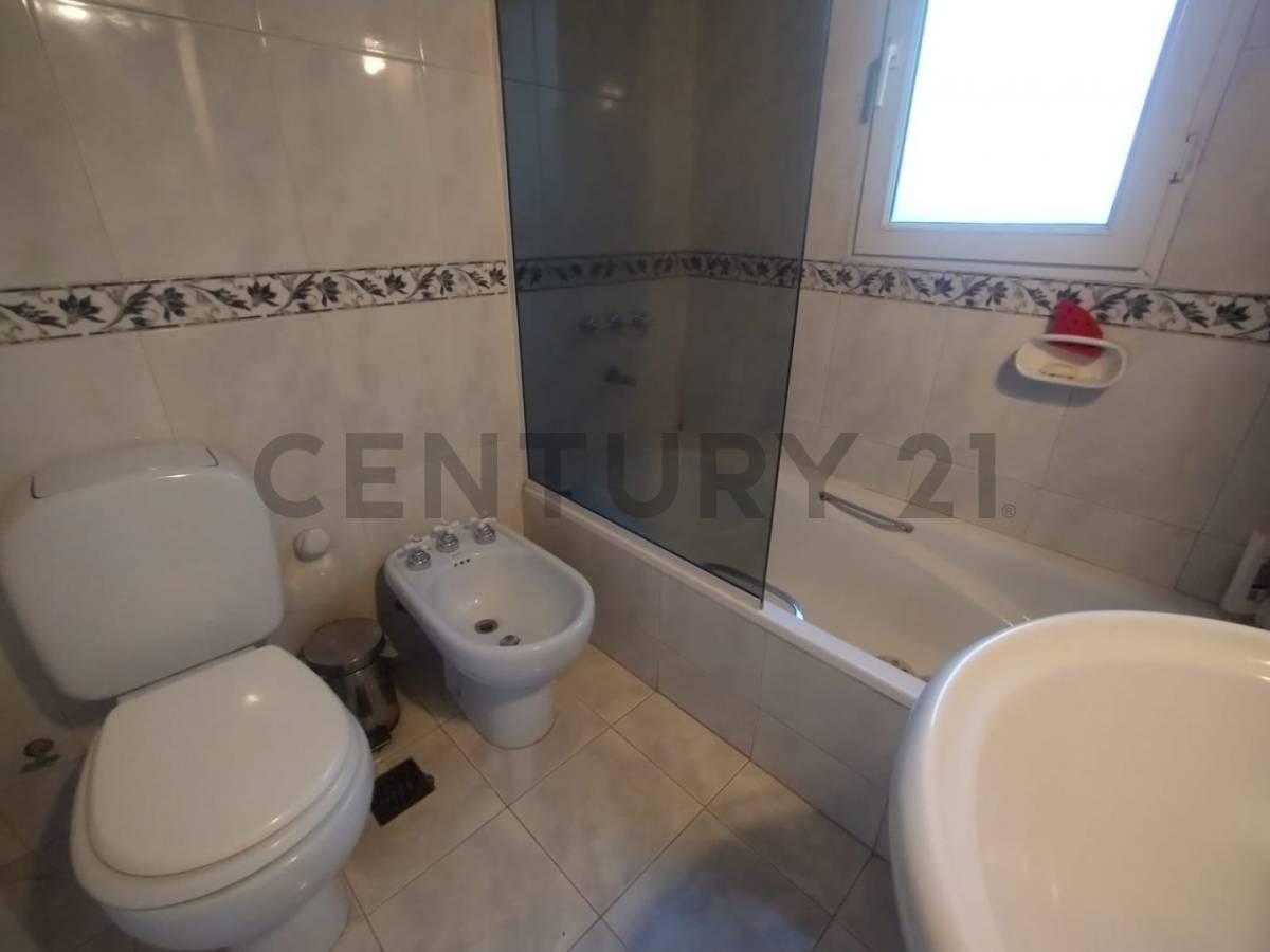 Vendo Casa en Barrio Club de Campo - Guaymallen - Mendoza 3