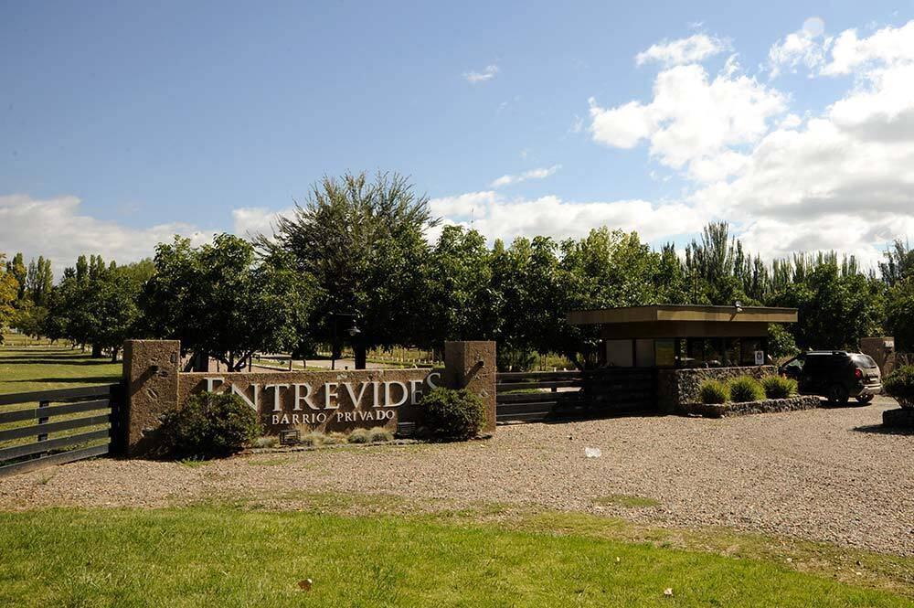 Casa en Venta - Barrio Privado Entrevides de Tupungato - Mendoza. 2