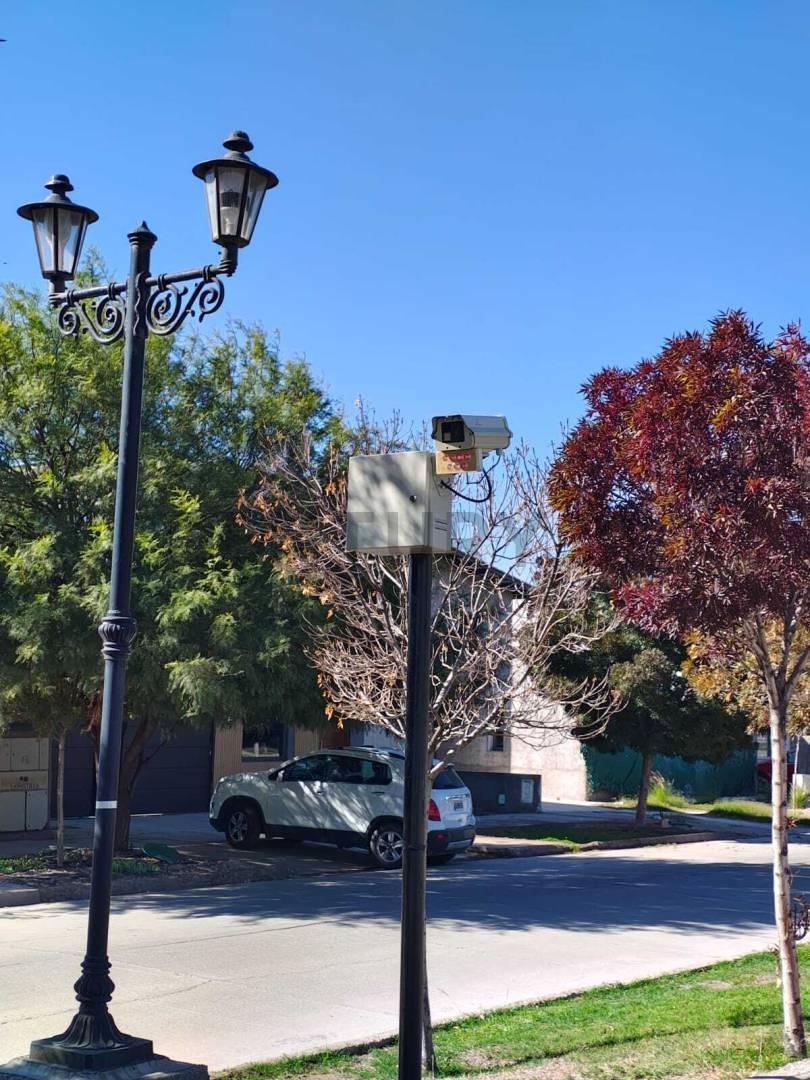 Lote en Venta Barrio La Bastilla 5