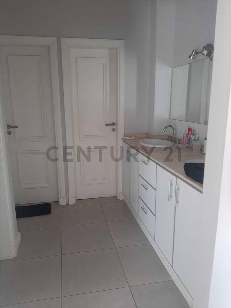 Casa en Venta Barrio La Bastilla - Mendoza - Id: 1