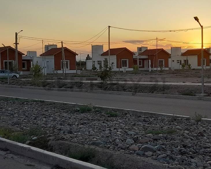 Foto de GRAN OPORTUNIDAD. LOTE EN BARRIO NATANIA 73, MAIPU. ID: 323839, imagen 3
