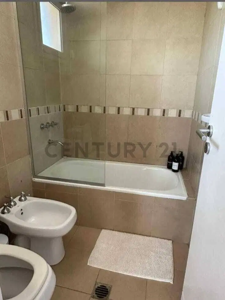 DEPARTAMENTO AMOBLADO CON COCHERA EN ALQUILER EN CIUDAD DE MENDOZA- ID: 323957 5