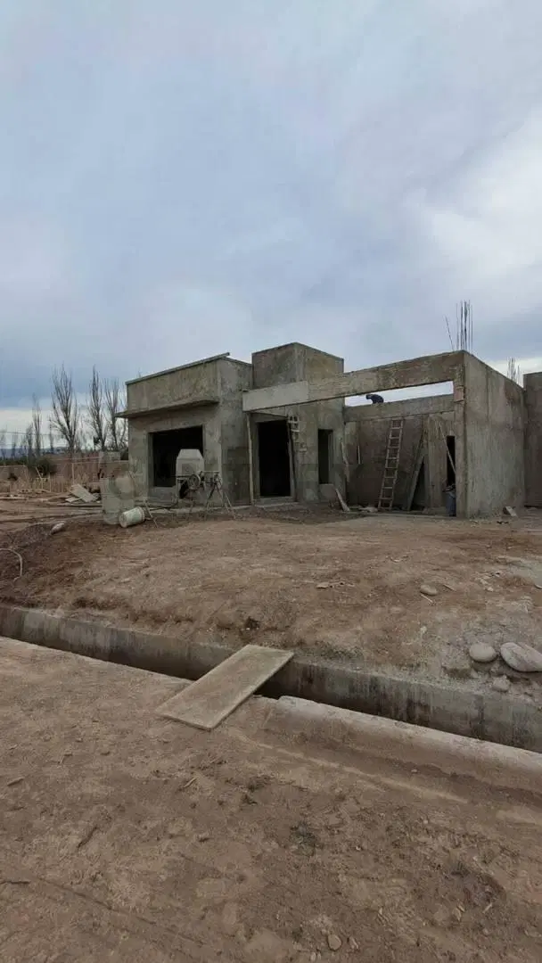Casa en construcción en venta-B° Olivares de Vieytes 4