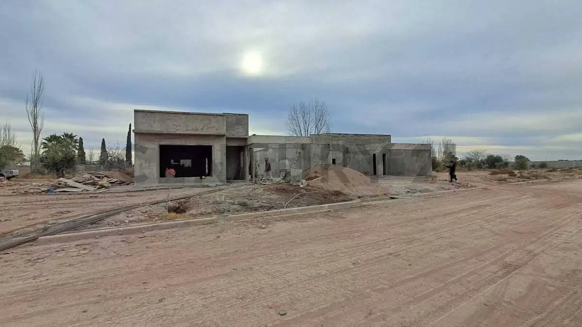 Casa en construcción en venta-B° Olivares de Vieytes 2