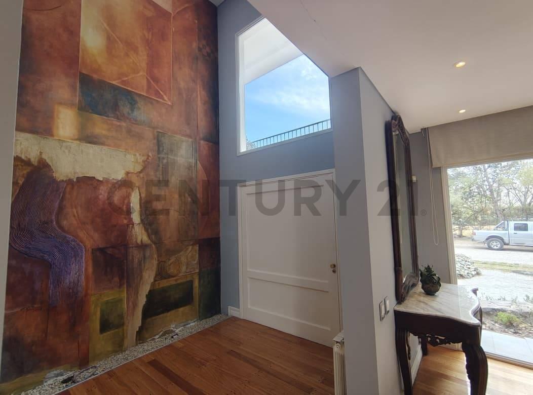 Foto de CASA DE CATEGORIA EN VENTA BARRIO VISTALBA COUNTRY- VISTALBA - LUJAN DE, imagen 4