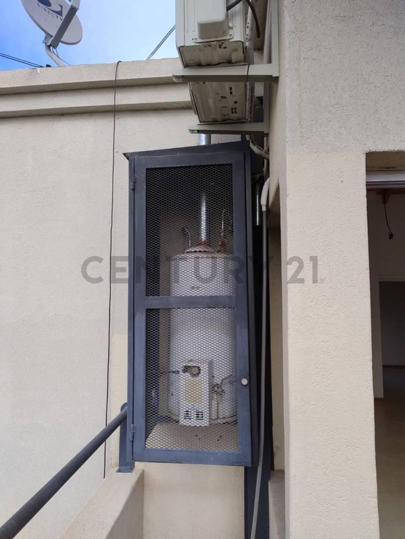 Foto de DEPARTAMENTO EN VENTA - APTO CRÉDITO HIPOTECARIO - EL CHALLAO, LAS HERAS, imagen 2