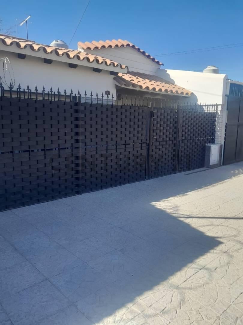Foto de AMPLIA CASA EN VENTA EN GUTIERREZ MAIPÚ, imagen 4