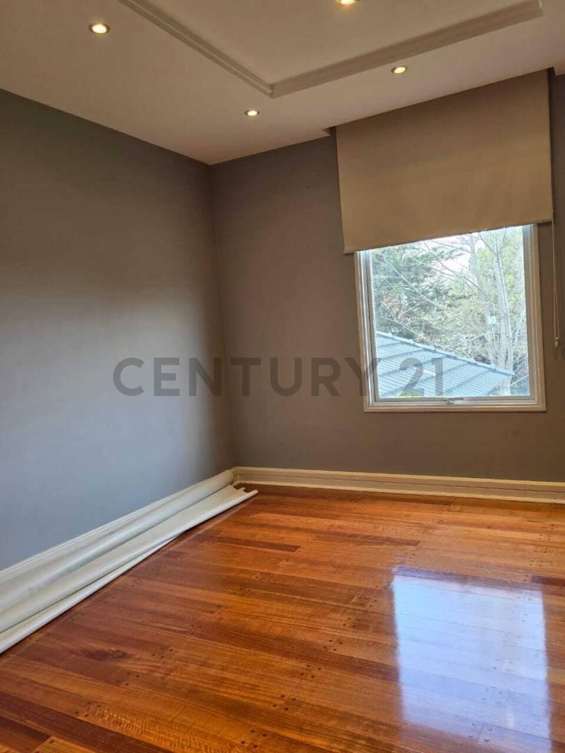 Foto de CASA DE CATEGORIA EN VENTA BARRIO VISTALBA COUNTRY- VISTALBA - LUJAN DE, imagen 1