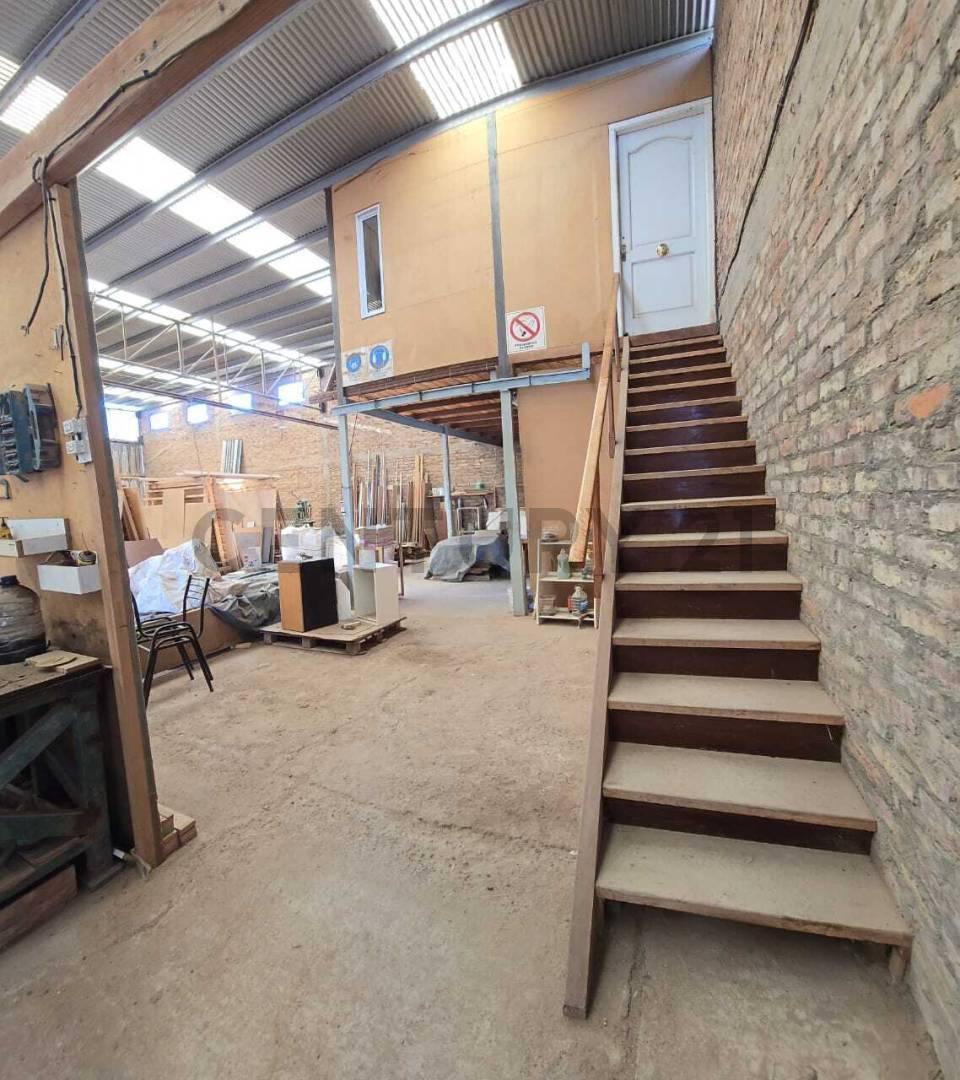 Foto de Galpón en venta en Parque Industrial Las Heras con terreno de 2.000 m², imagen 4