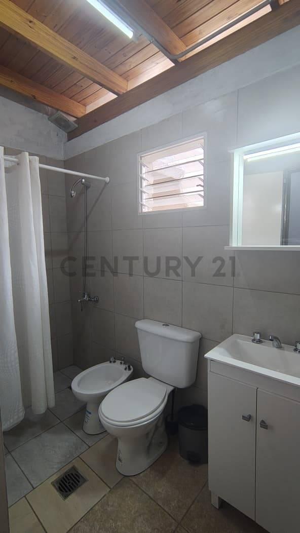Foto de CASA EN VENTA EN B° SANTA ROSA, LAS HERAS, MENDOZA., imagen 4