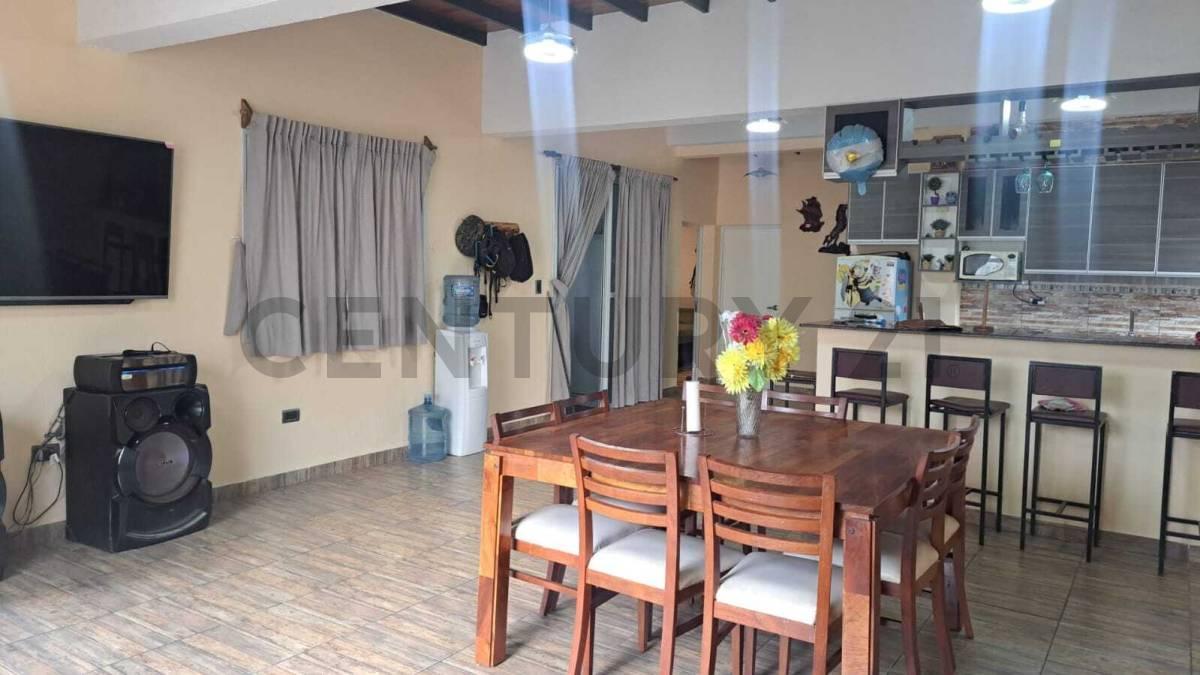 Foto de VENTA DE CASA EN BARRIO EL TRIÁNGULO, LA FAVORITA, CIUDAD DE MENDOZA, imagen 3