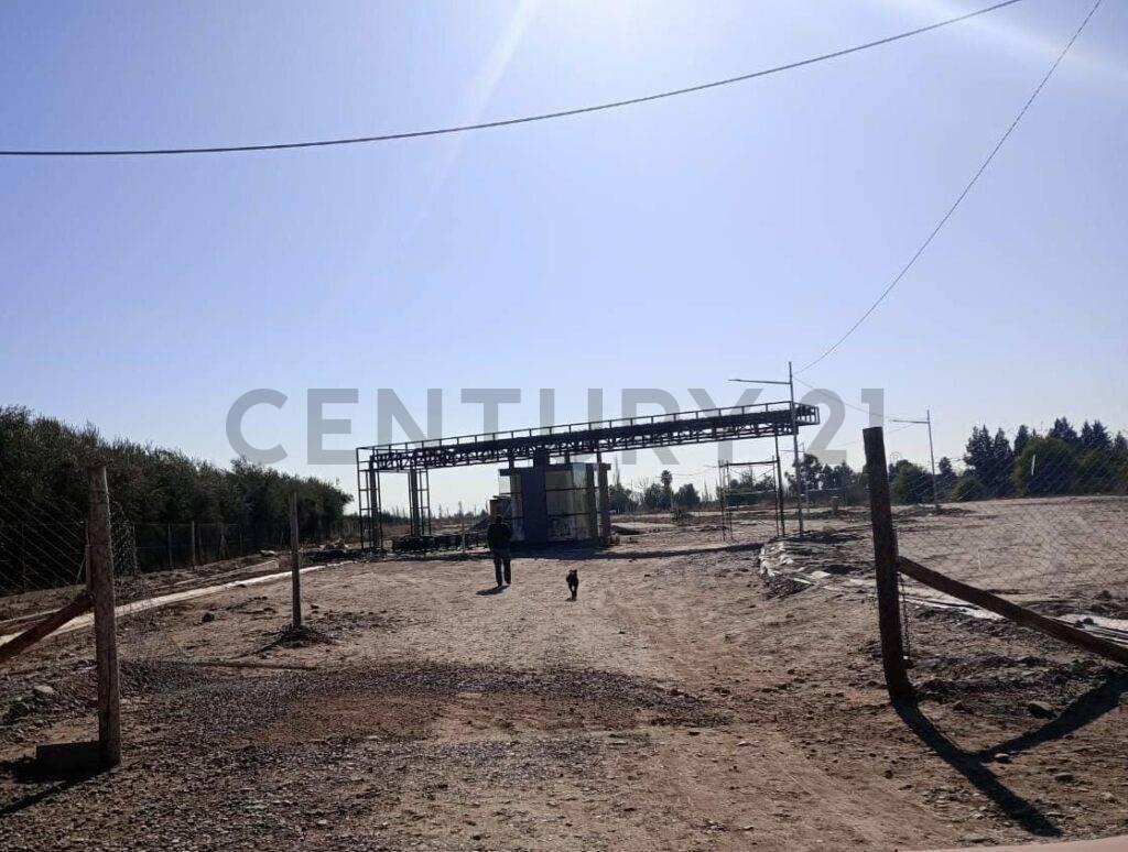 Foto de Century 21 Baigorria ofrece a la venta lote en el Barrio Privado Villa, imagen 2