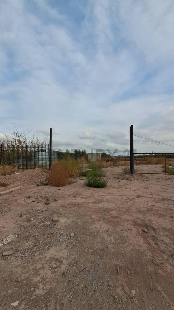 Foto de VENTA DE LOTE DE 324 MTS CON CESIÓN BARRIO TERRUÑO MALBEC, MAIPÚ, imagen 1