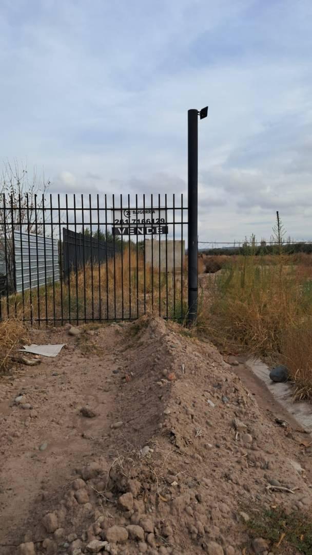 Foto de VENTA DE LOTE DE 324 MTS CON CESIÓN BARRIO TERRUÑO MALBEC, MAIPÚ, imagen 3