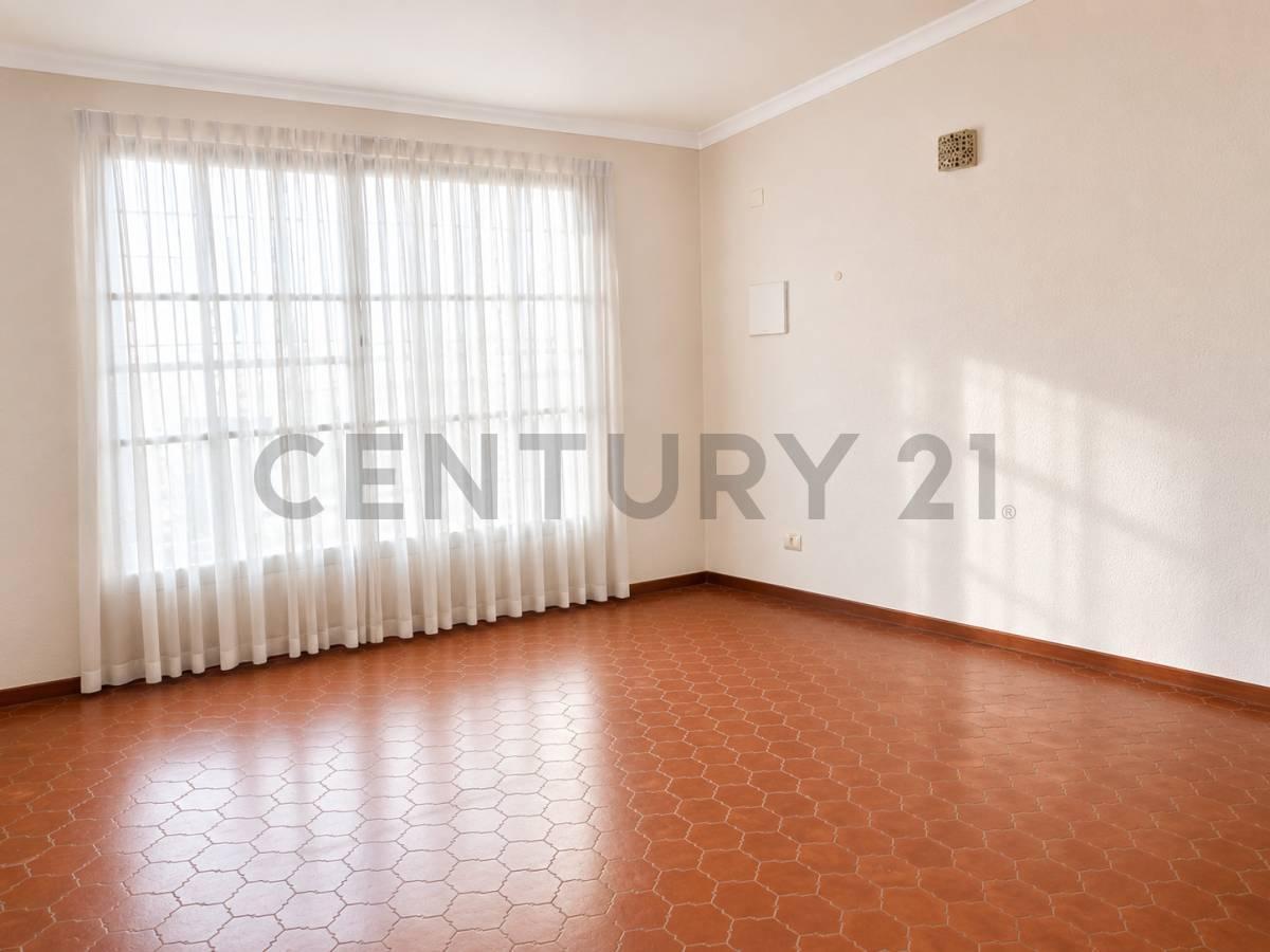 Foto de CASA EN VENTA - APTA CREDITO- GODOY CRUZ - MENDOZA, imagen 1