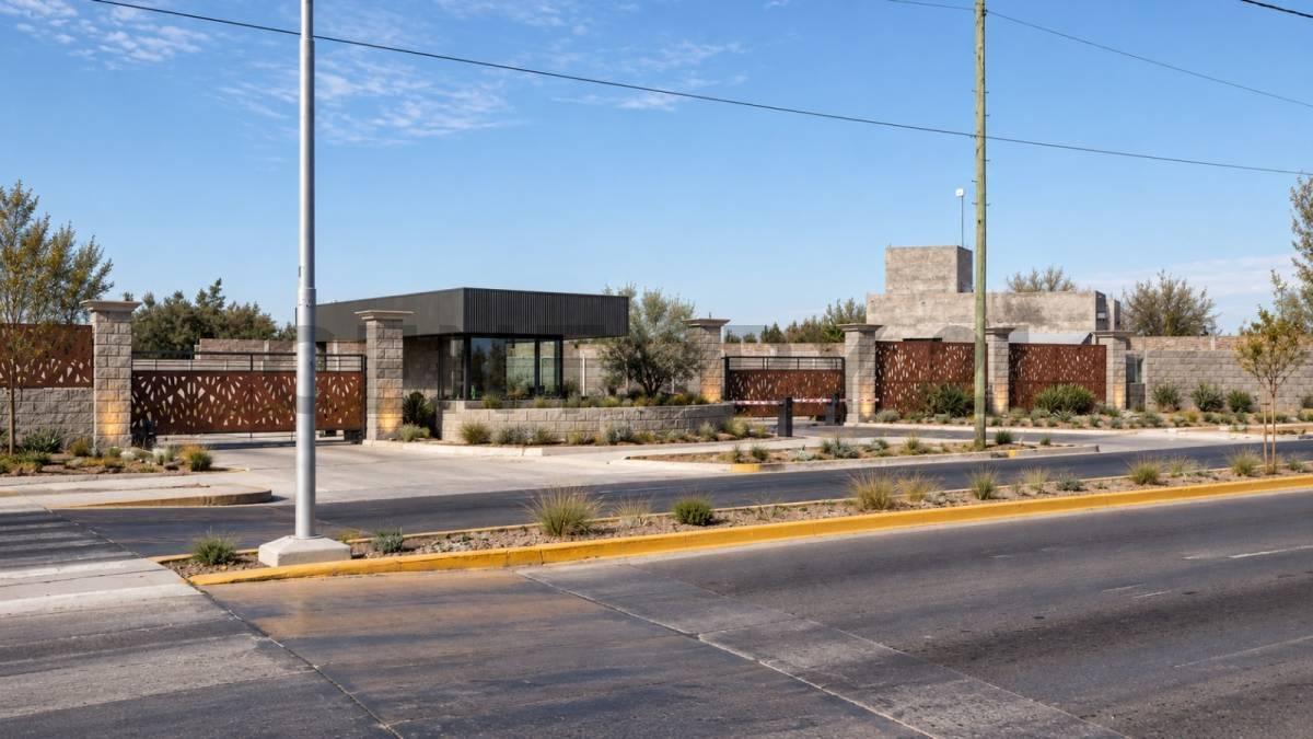 Foto de LOTE EN VENTA - BARRIO PRIVADO ALTO SALCEDO - CORRALITOS GUAYMALLEN, imagen 3