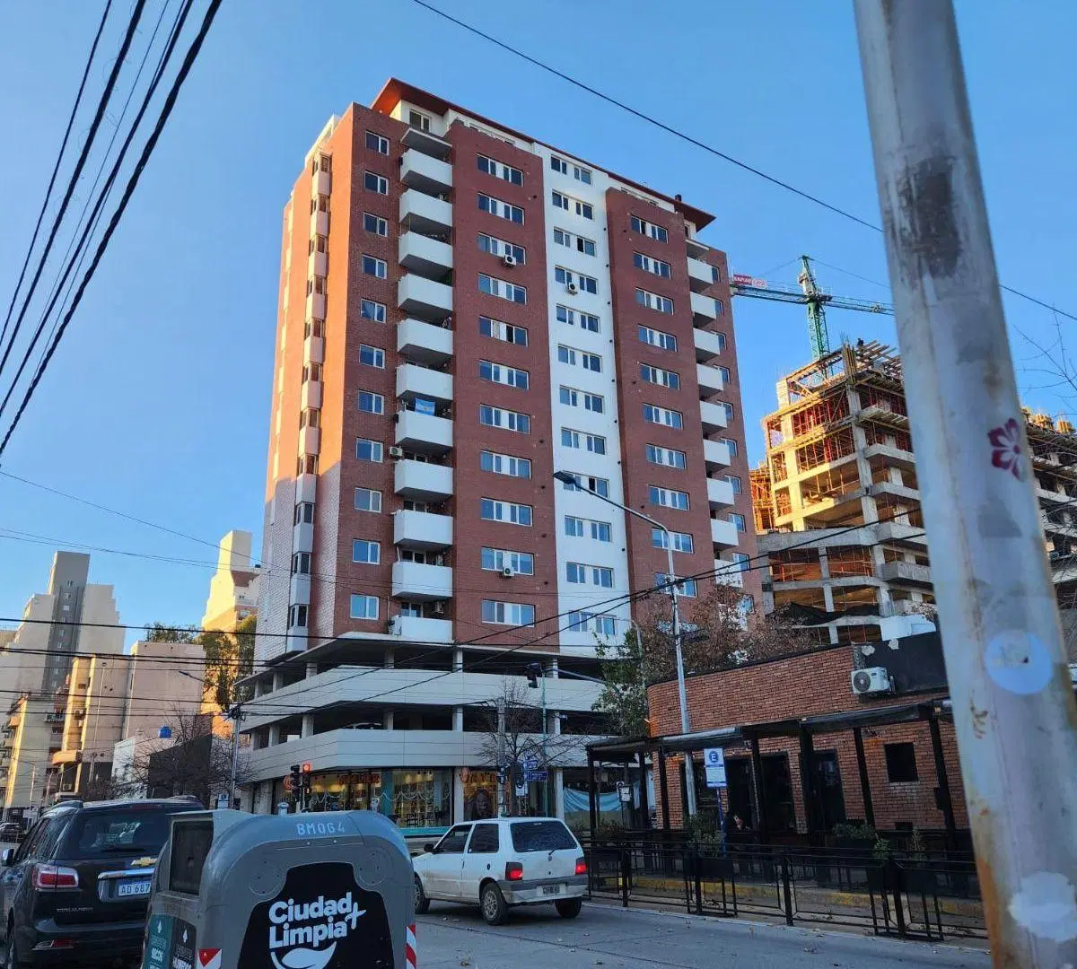 Dpto de 1 dorm en Belgrano 50 con balcón. 2