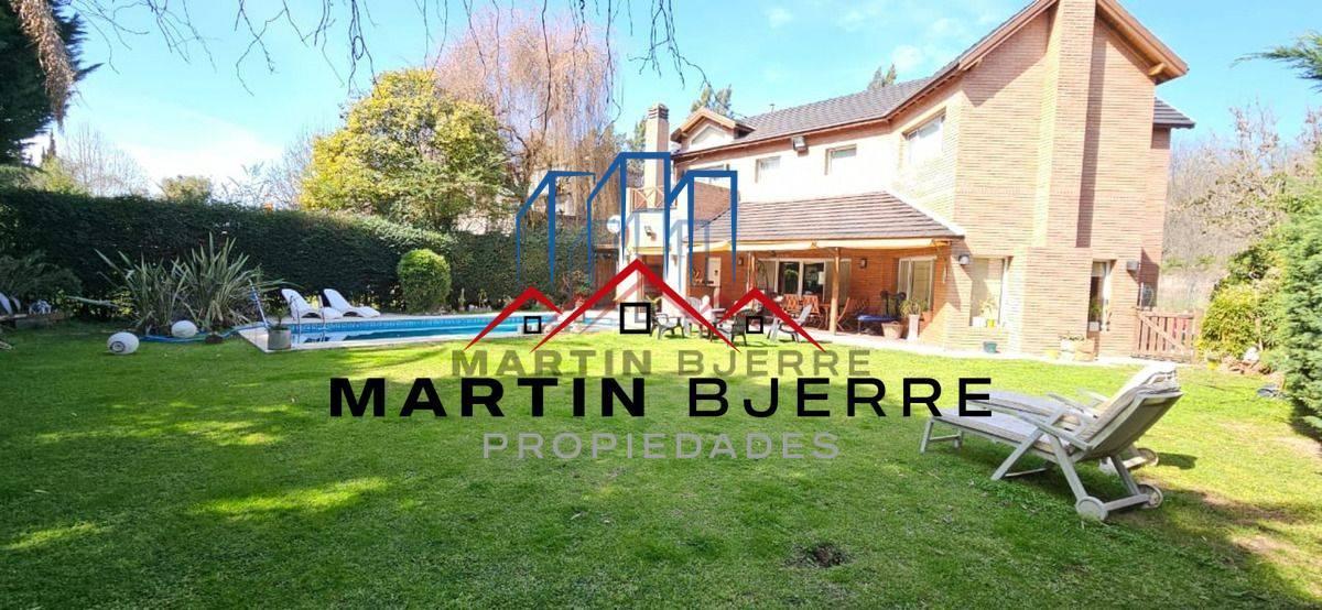 Foto de Venta Casa 5 ambientes en Barrio Privado La Deseada, Ezeiza, imagen 1