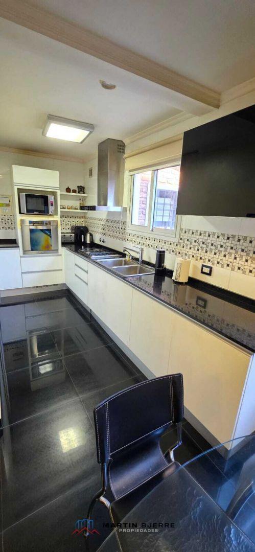 Foto de Venta Casa 5 Ambientes en Barrio Cotevi, Ciudad Evita, La Matanza, imagen 1