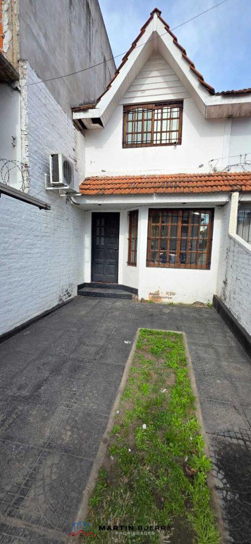Foto de VENTA DUPLEX 3 AMBIENTES EN CIUDAD EVITA, LA MATANZA, imagen 2