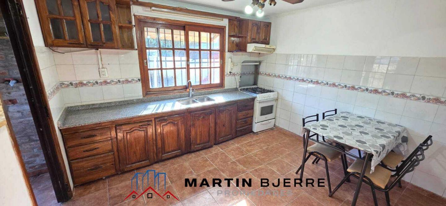 Foto de VENTA DE CASA 4 AMBIENTES, CIUDAD EVITA, LA MATANZA, imagen 2