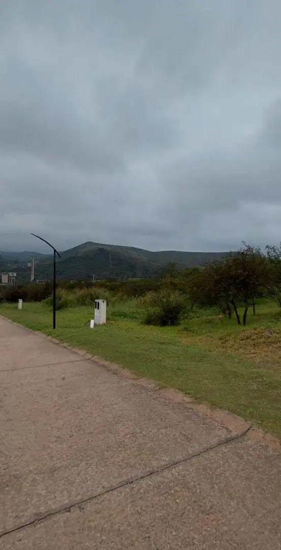 LOTE EN VENTA COLINAS DE LA DESEADA NO PERIMETRAL - LIQUIDO!! 4